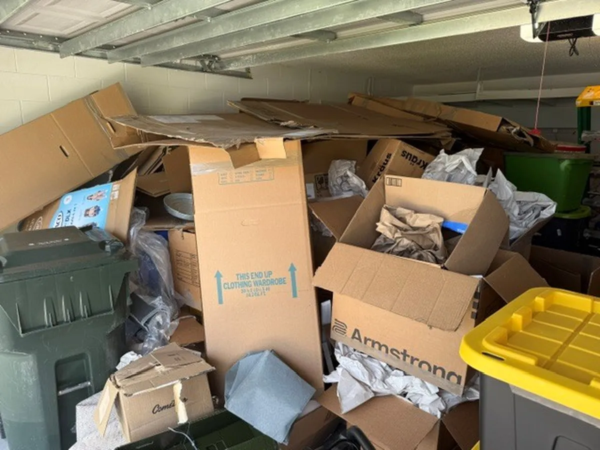 Champs dumpster image